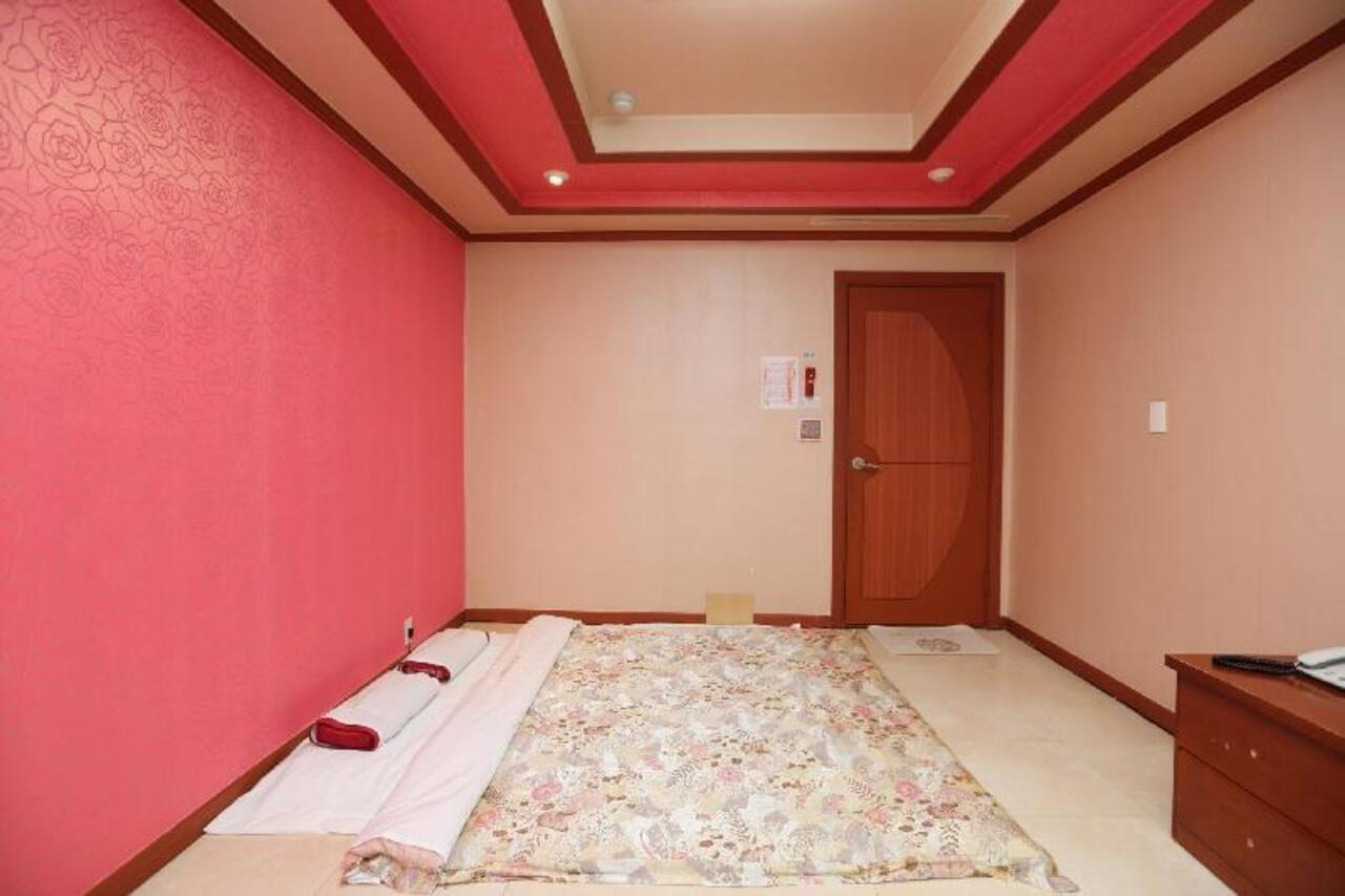Jumunjin Hotel Gangneung Extérieur photo