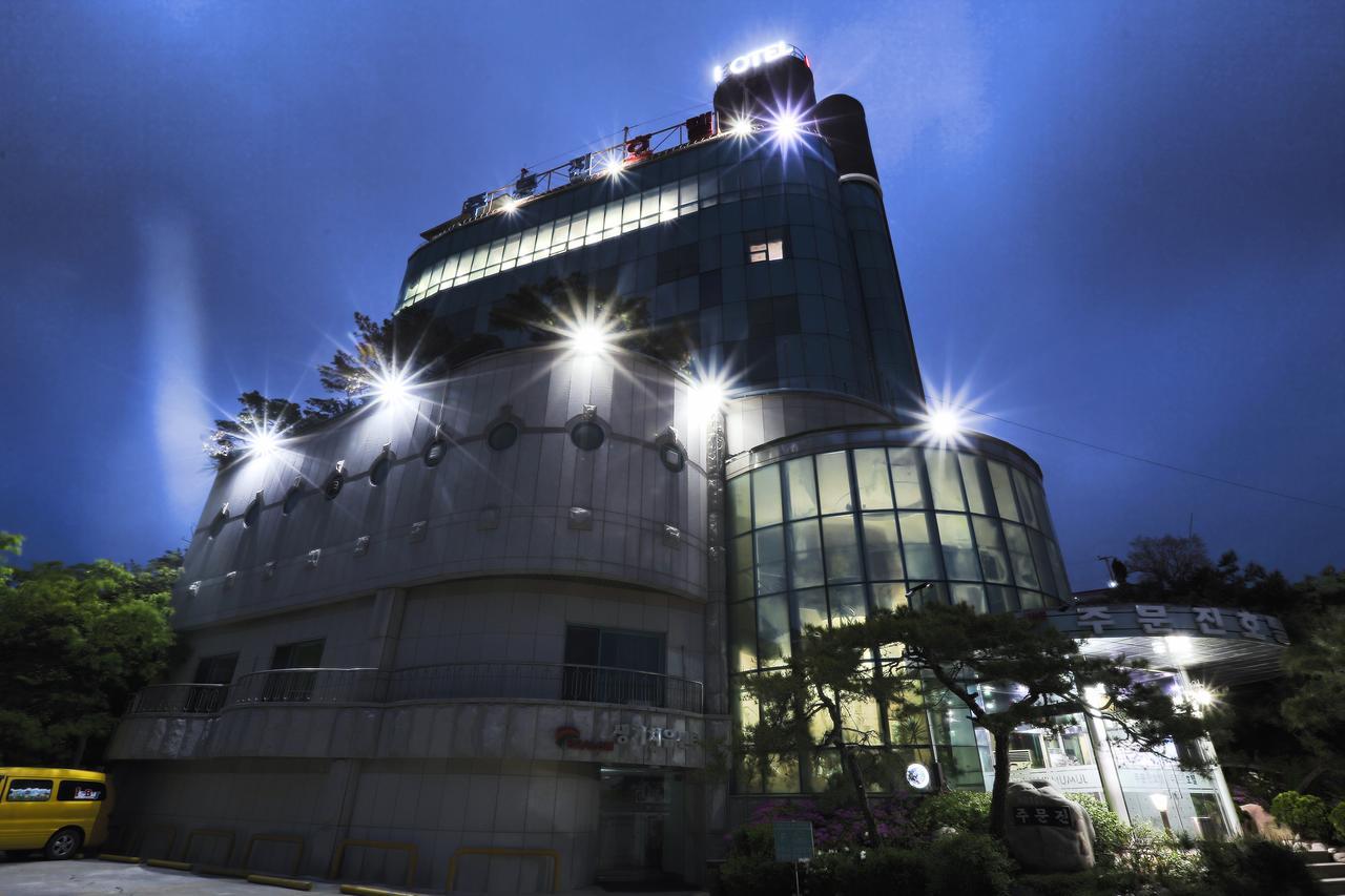 Jumunjin Hotel Gangneung Extérieur photo