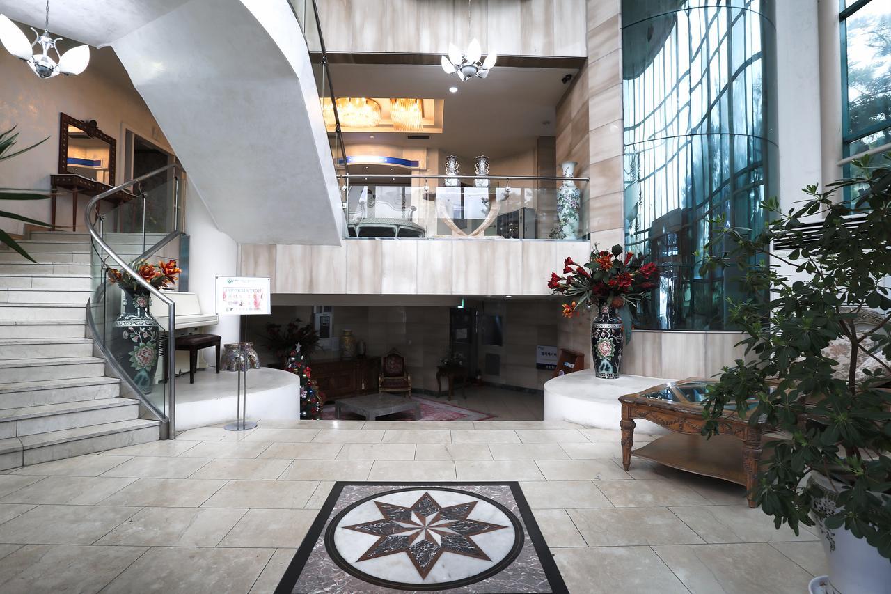 Jumunjin Hotel Gangneung Extérieur photo