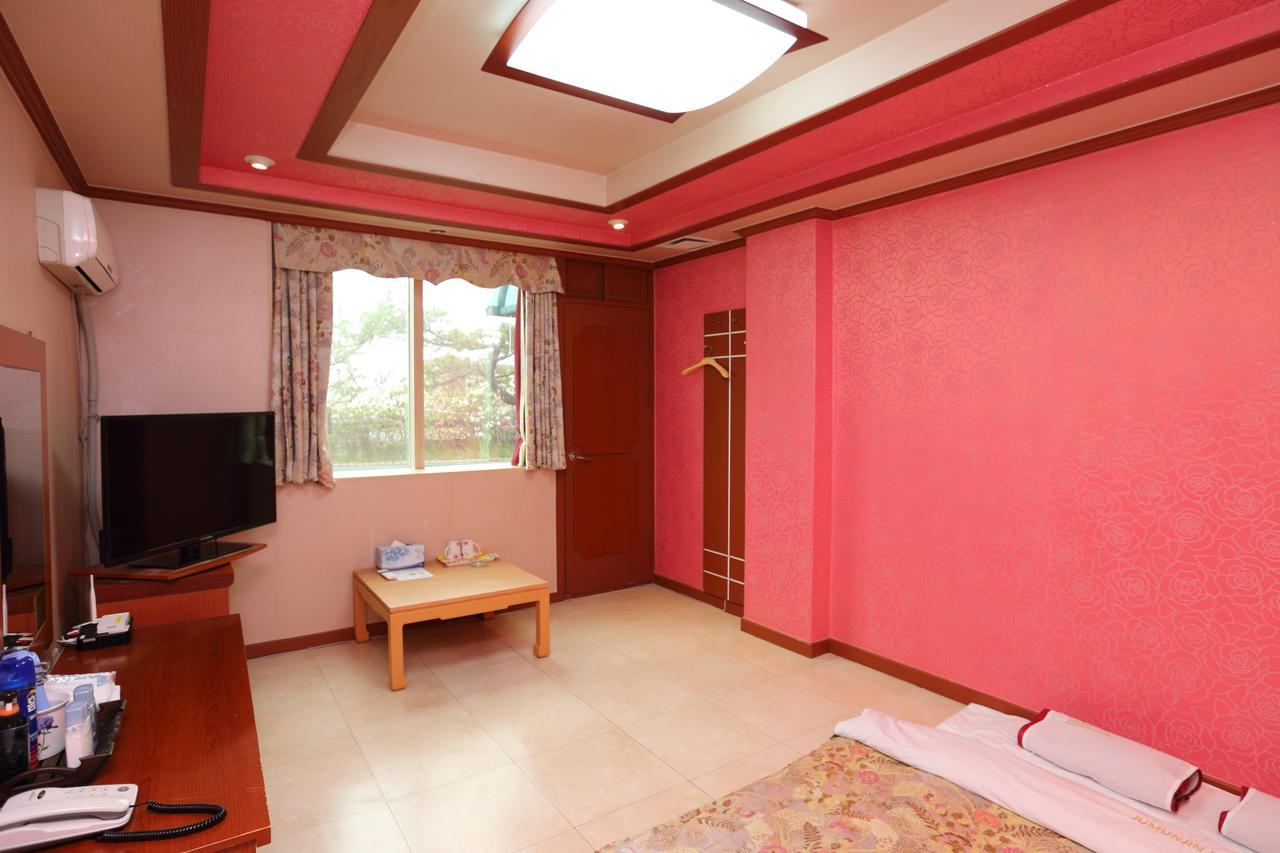 Jumunjin Hotel Gangneung Extérieur photo