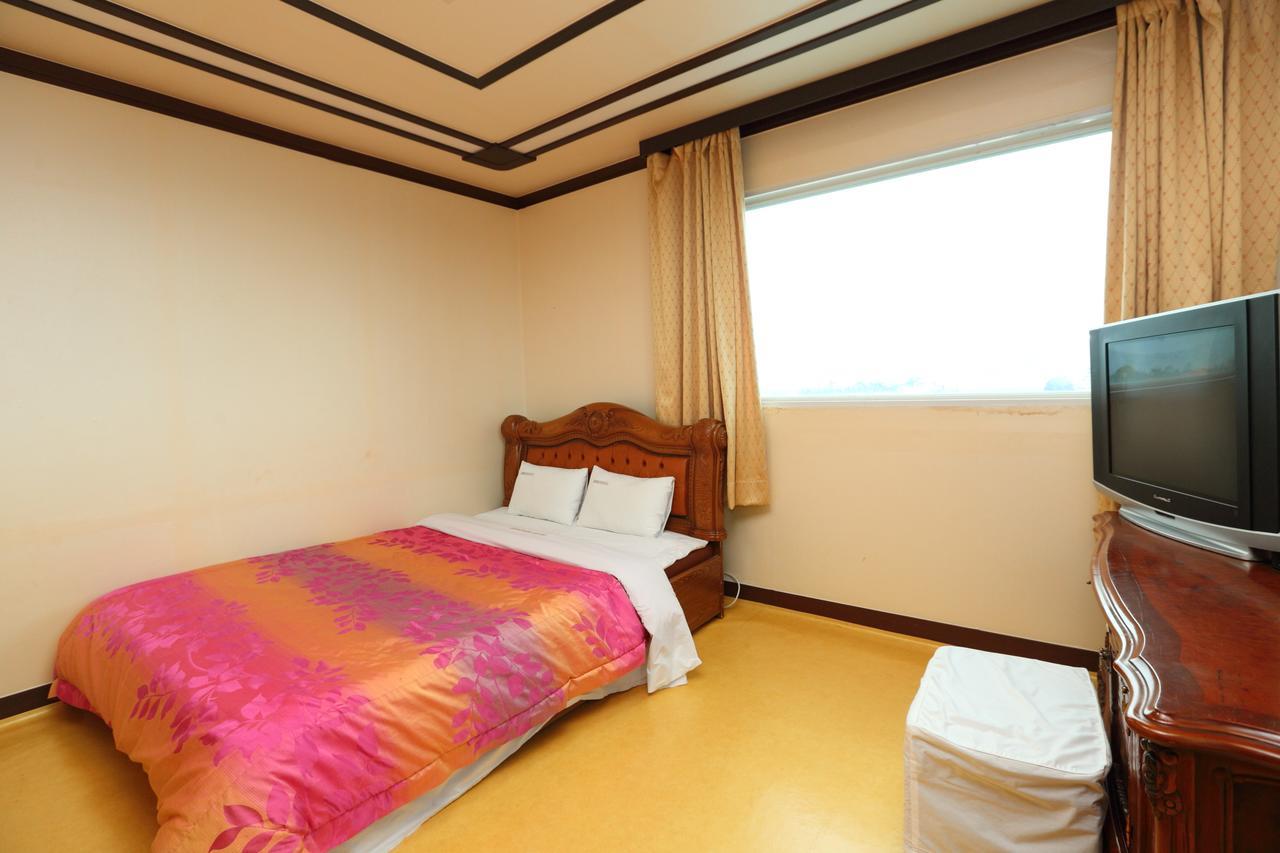 Jumunjin Hotel Gangneung Extérieur photo